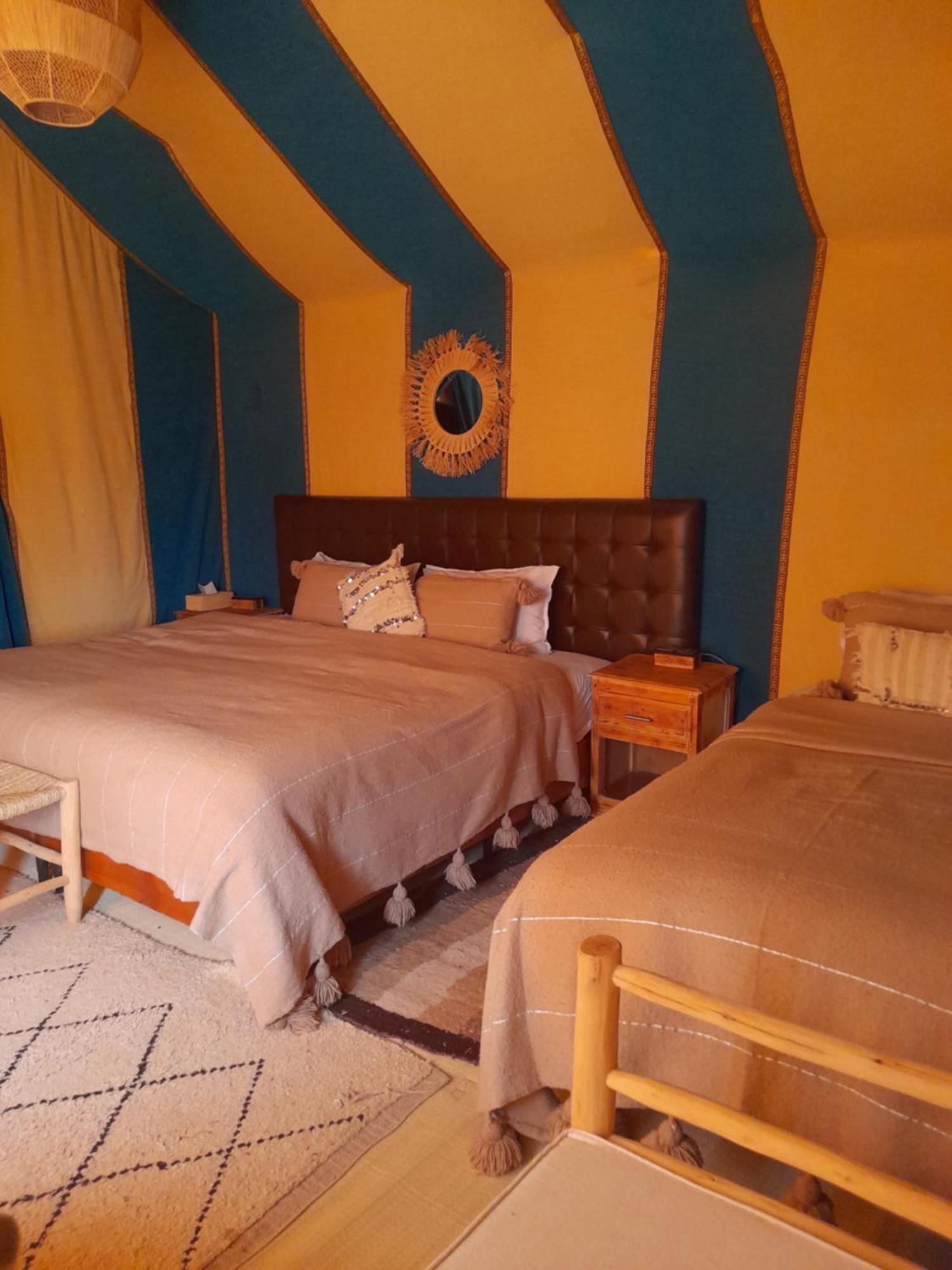 Merzouga Highdune Camp With Heated Tents Exteriör bild
