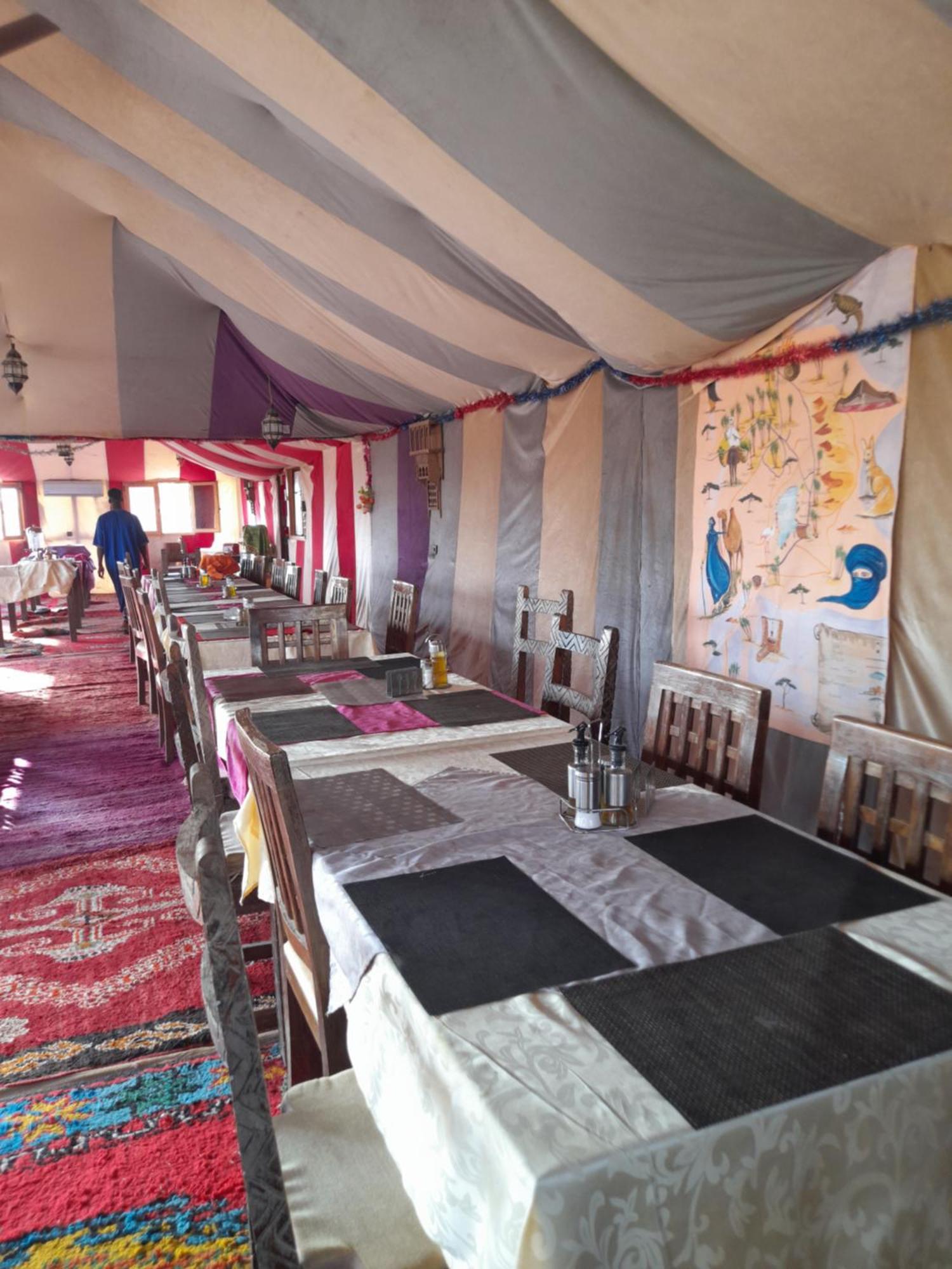 Merzouga Highdune Camp With Heated Tents Exteriör bild